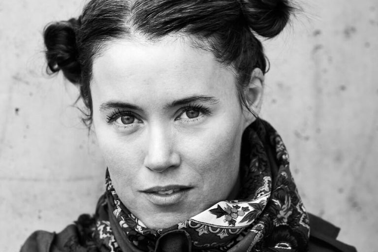 Linda Boström Knausgård im Gespräch: »Nur wenn ich schreibe, fühle ich mich frei«