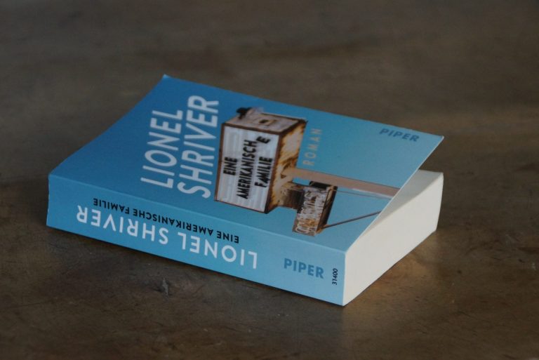 Dystopie oder Realität? »Eine amerikanische Familie« von Lionel Shriver