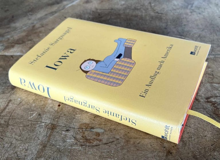 Von Maisfeld bis Mississippi: Stefanie Sargnagels Ausflug nach »Iowa«