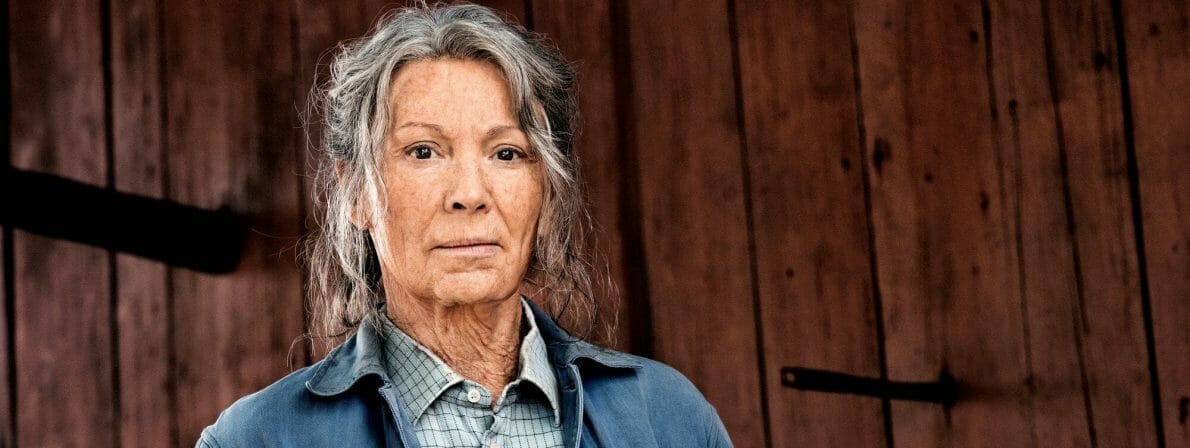 Iris Berben spielt die ältere und alte Vera Eckhoff in der Romanverfilmung »Altes Land« von Dörte Hansen. (Foto: ZDF/Mathias Bothor)