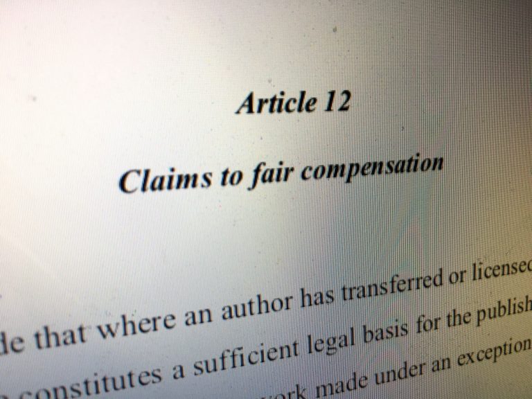 Artikel 12 der Urheberrechtsreform: Warum Buchautoren künftig weniger verdienen werden