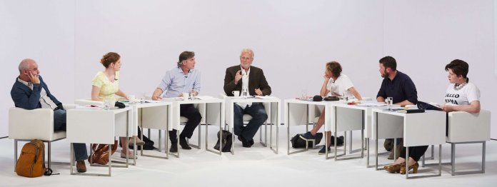 Die Bachmannpreis-Jury 2018 (von links): Klaus Kastberger, Insa Wilke, Stefan Gmünder, Hubert Winkels, Hildgard E. Keller, Michael Wiederstein und Nora Gomringer (Foto: ORF/Johannes Puch)