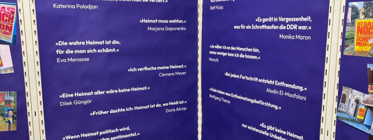 Sätze zum Thema Heimat am Stand des PEN Berlin