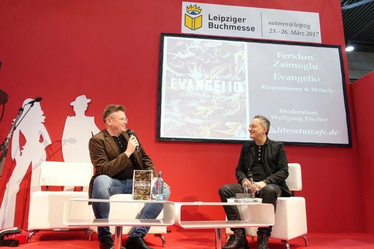 Feridun Zaimoglu über seinen Luther-Roman »Evangelio«: »Ich habe mich in die Bücher geschickt«