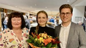 Gerlinger Lyrikpreis 2024 an Manon Hopf überreicht