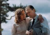 Ein Grundstück am See, ein Jahrhundert deutscher Geschichte: Szene aus »Heimsuchung – Eine Jahrhundertgeschichte« mit Susanne Wolff und Lars Eidinger. (Foto: STUDIOCANAL)