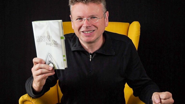 Heinrich Steinfest: Die Büglerin – Buchtipp im Video