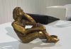 Ingeborg, die Gewinner-Statue aus Bronze, wartet im Studio auf die Jury-Abstimmung (Foto: Tischer)