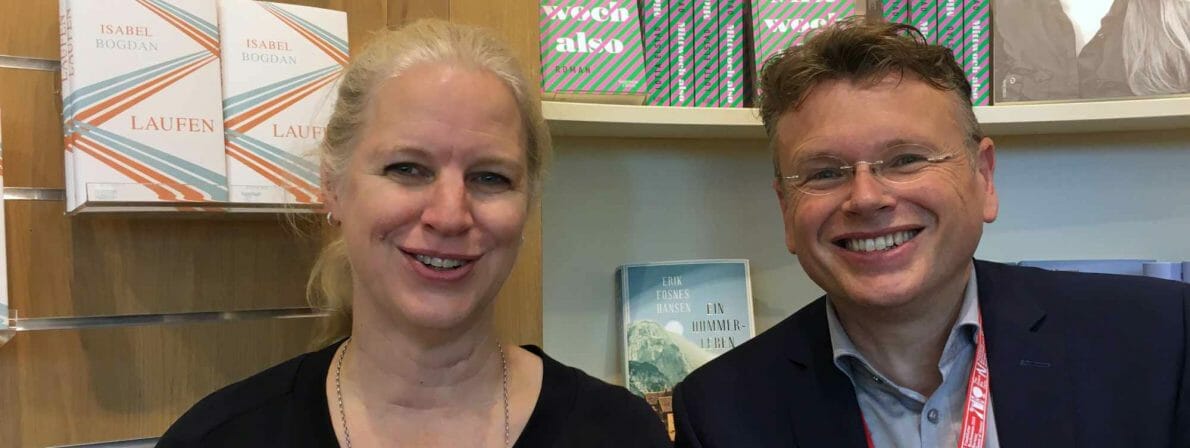 Isabel Bogdan und Wolfgang Tischer bei ihrem ersten Gespräch auf der Frankfurter Buchmesse 2019