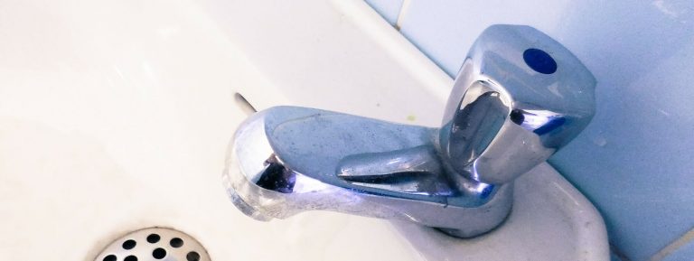 Sommerdusche: »Kaltes Wasser« von Jakob Hein