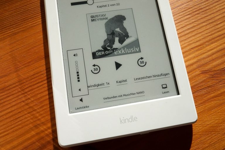 Update lässt kleinen Kindle Hörbücher abspielen und Oasis ignoriert Berührungen