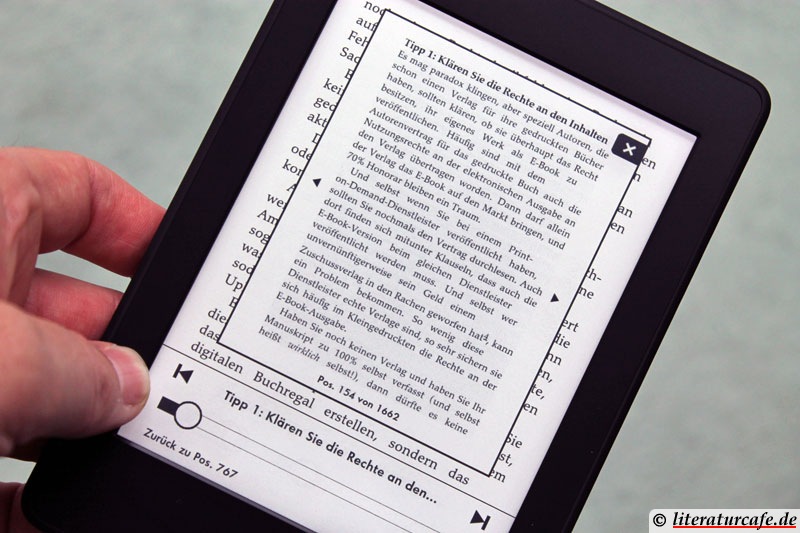 Seite-in-Seite-Darstellung des Kindle Paperwhite 2013