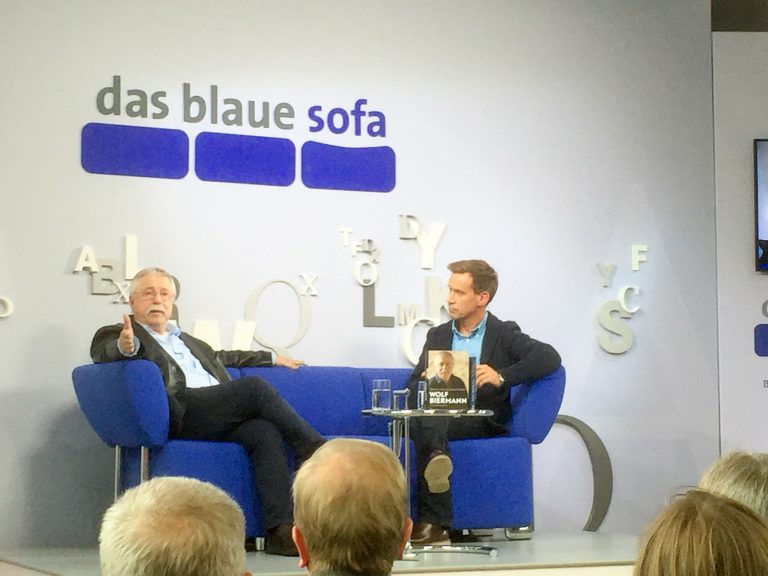 Buchmesseimpressionen 2016 von Barbara Fellgiebel – Teil 3 – Die Messe der zerknitterten Frauen