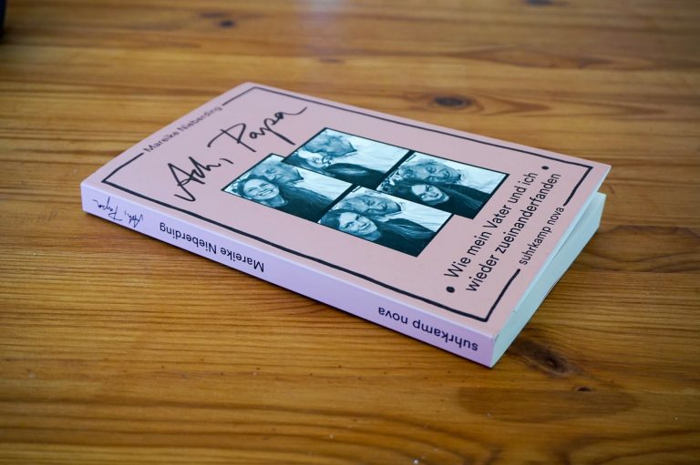 Mareike Nieberding: Ach, Papa – Geplagt vom Familienweh