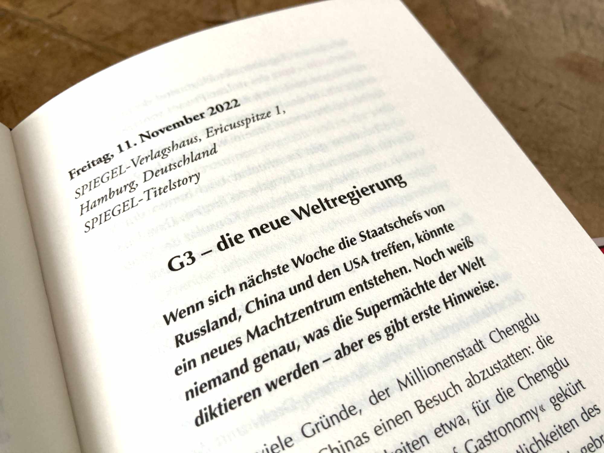 Pamphlet Und Thriller Der Neunte Arm Des Oktopus Von Dirk Rossmann Literaturcafe De