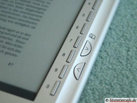 SONY-PRS-505-Reader: Knöpfe zum Umblättern
