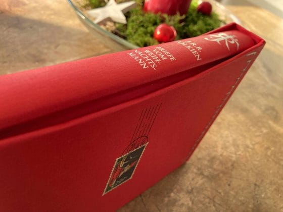 Das Buch im wertigen Schuber