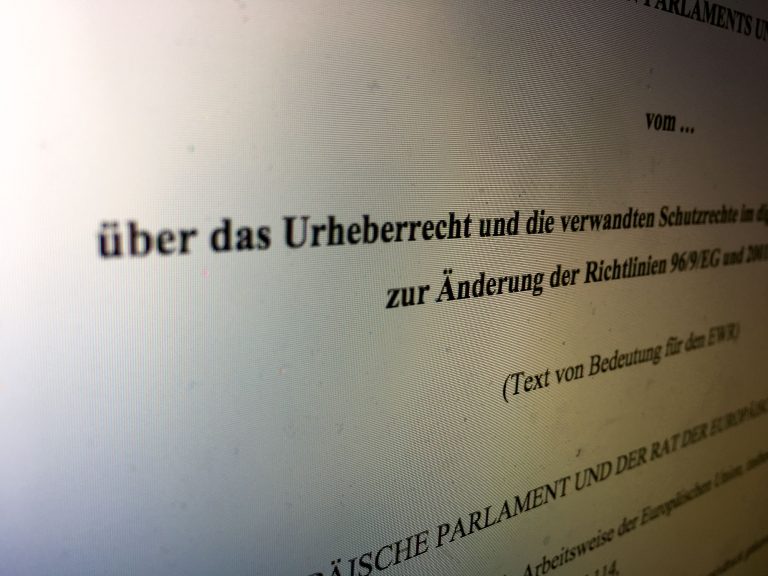 EU-Urheberrechtsreform: 8 negative Folgen, mit denen Autoren jetzt rechnen müssen