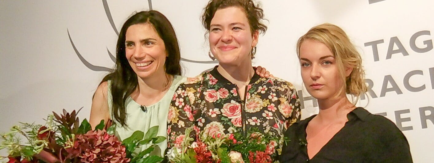 Die Klagenfurter Gewinnerinnen (von links): Dana Grigorcea (3sat-Preis), Nora Gomringer (Bachmannpreis) und Valerie Fritsch (Kelag-Preis)